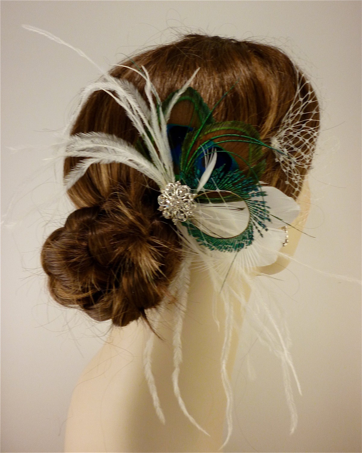 Bridal Feather Fascinator, Bridal Fascinator, Feather Fascinator, Fascinator, Wedding Veil, Bridal Headpiece, Bridal Veil, Peacock