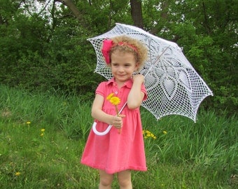 30"  White Lace Pineapple Crochet UMBRELLA PARASOL, Photo Prop, Mothers Day Wedding, Party Favor- Ready to Ship