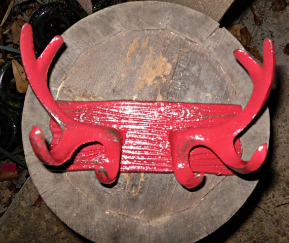 Antler  Hook / Wall Decor /  Antlers /  Cast  Iron  wall hook / Bathroom hook /Towel Hook / White /Mancave / Coat hook / Jewelry Hanger
