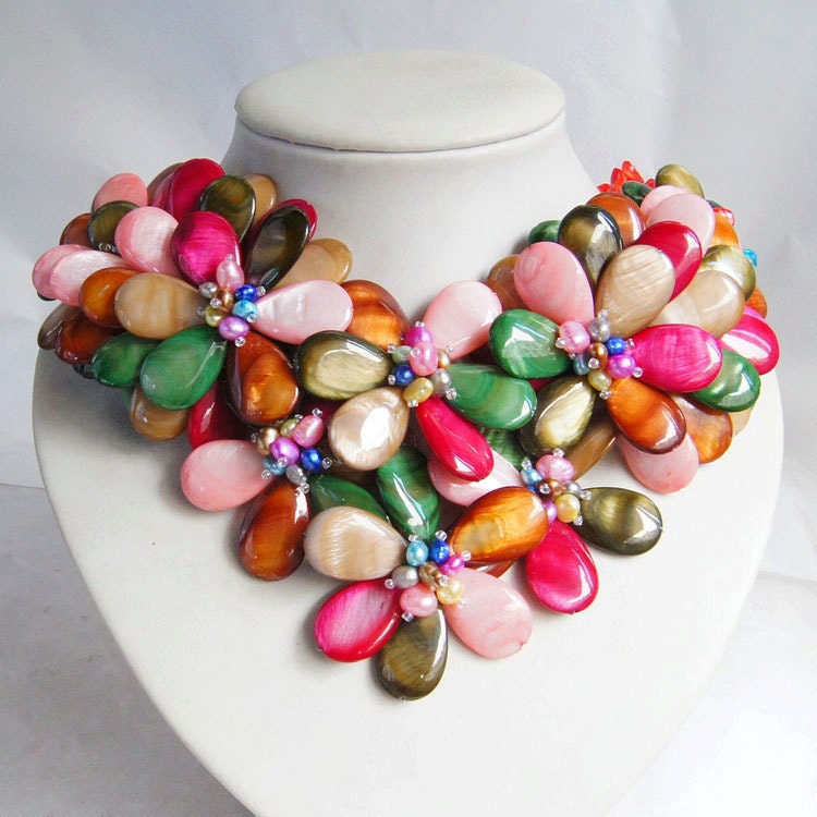 Summer Jewelry,Bead Necklace,Beaded Jewelry,Pearl Necklace,Wired Flower Necklace With Multi Color MOP Pearl