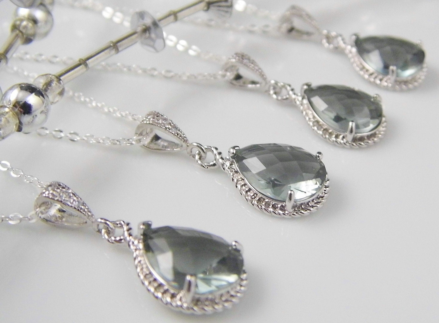 Silver Gray Teardrop Czech Glass Crystal Necklace Bridesmaids Jewelry, Bridal Jewelry REF-601