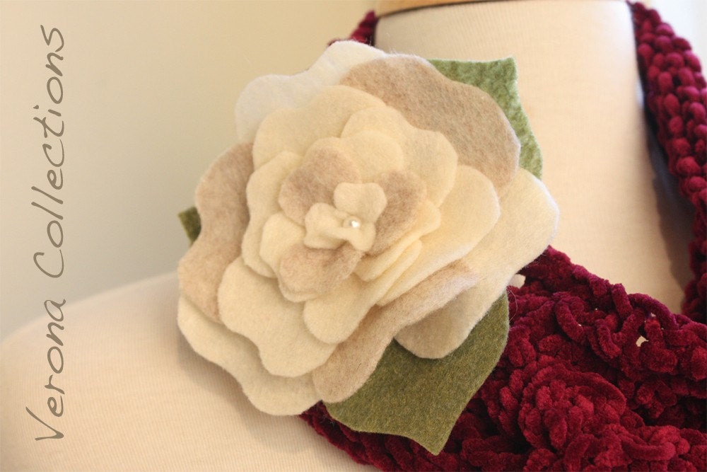 Large Felt Flower Brooch - Antique White and Sandstone