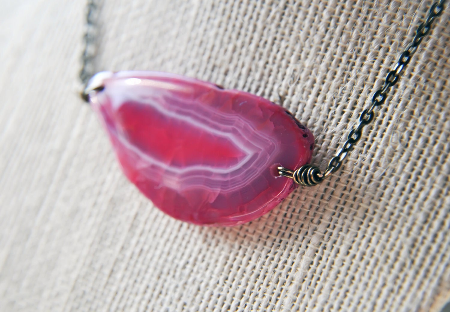 Pink Agate Slice Necklace - Natural Gemstone - Polished agate - Pink and White - Spring Time Jewelry - Mothers Day