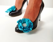 Magnetic Bridal Flower Shoe Clips in Blue With Rhinestone