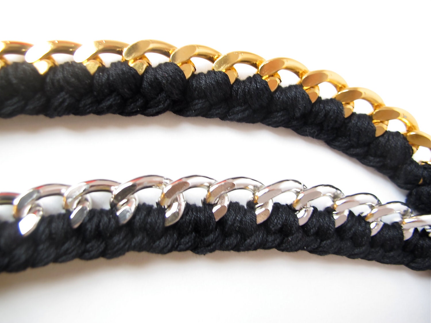 Woven Friendship bracelet in BLACK