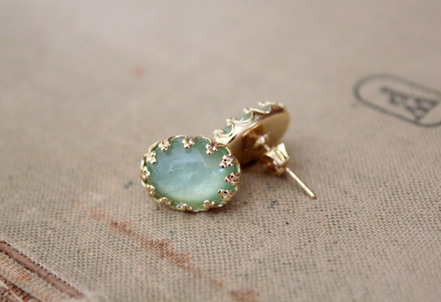 Mint gold plated  post earrings