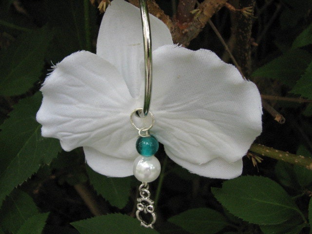 Flower earrings white orchids