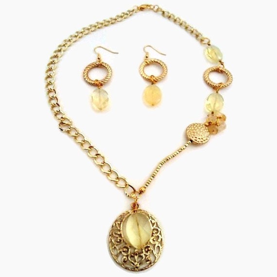 Yellow Necklace Easter Mother's Day Gift Gold Chain Jewelry Earring Set Pendant
