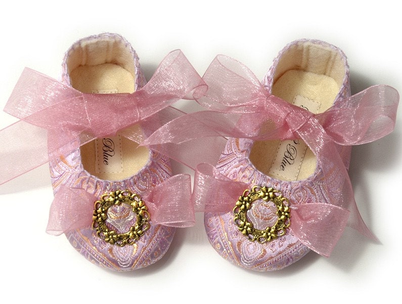 Gabriella Princess Baby Girl Shoe/Slipper/Bootie, Toddler, Pre School sizes, by Pink2Blue.