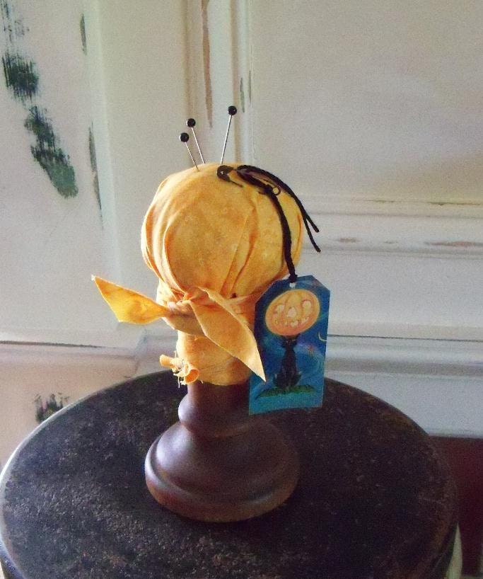 Pincushion Vintage Pin Keep Halloween Orange