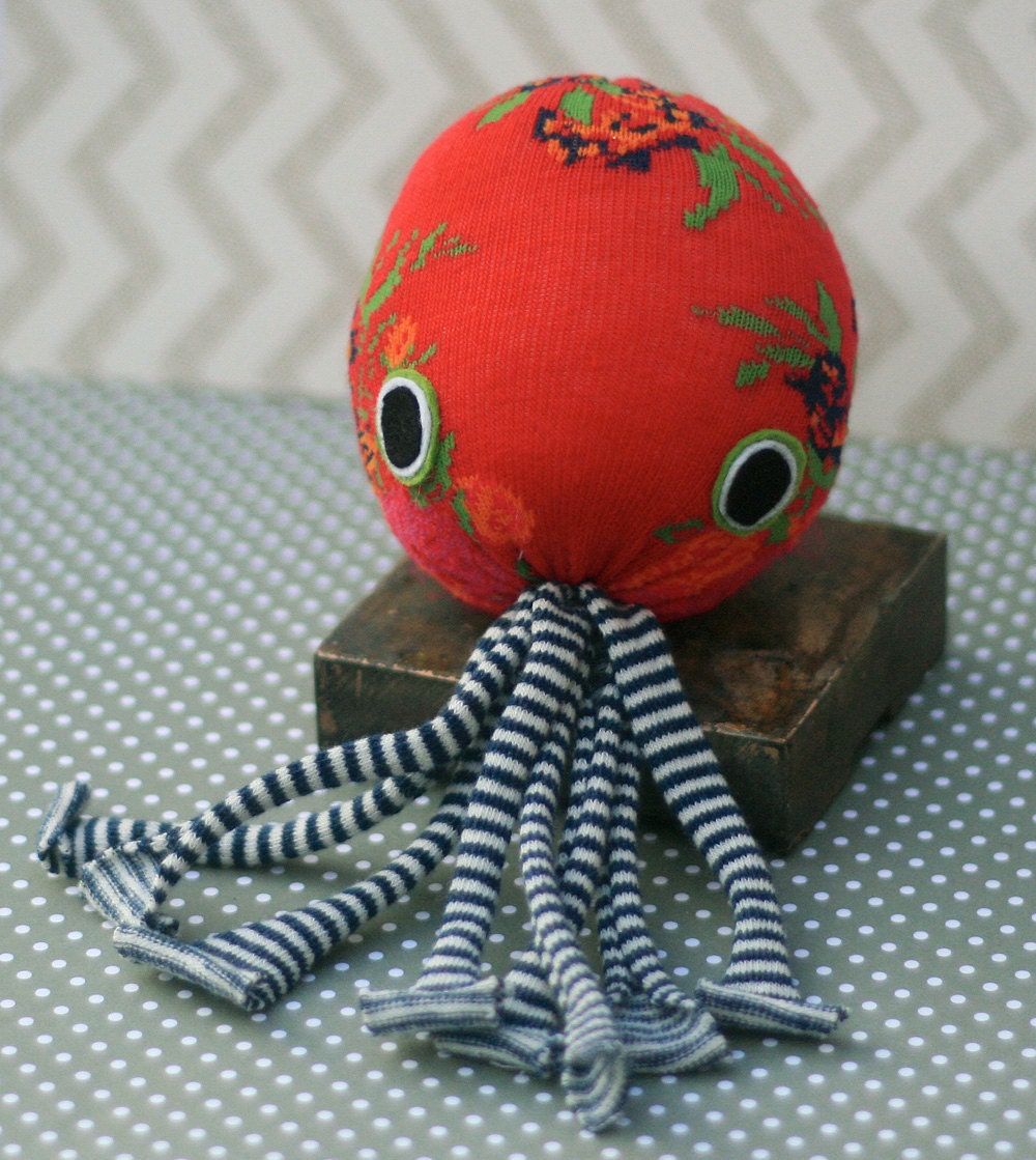 Soctopus soft toy