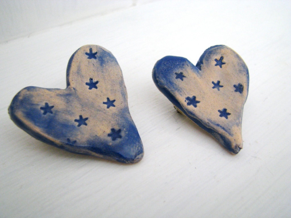 Star heart brooch / pin / button / badge. Ceramic. Made in Wales, UK