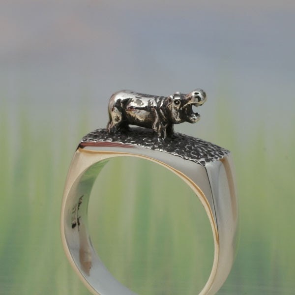 TUBBY the HIPPO RING - Sterling Silver