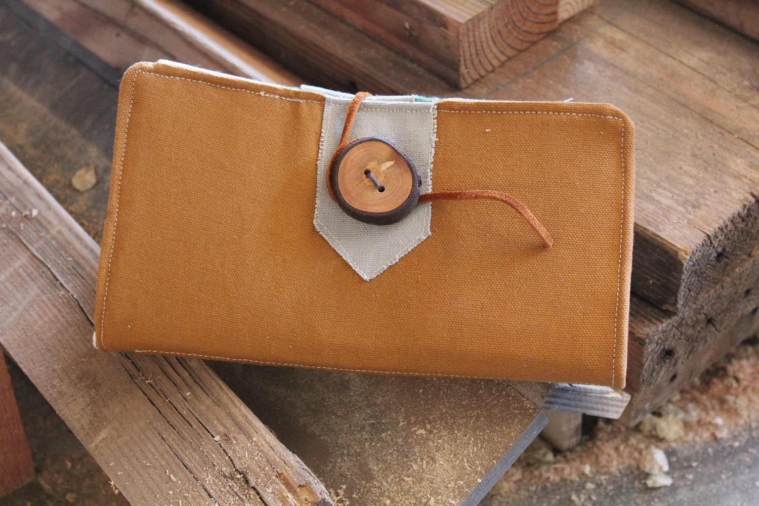 Simple Organization Wallet Camel