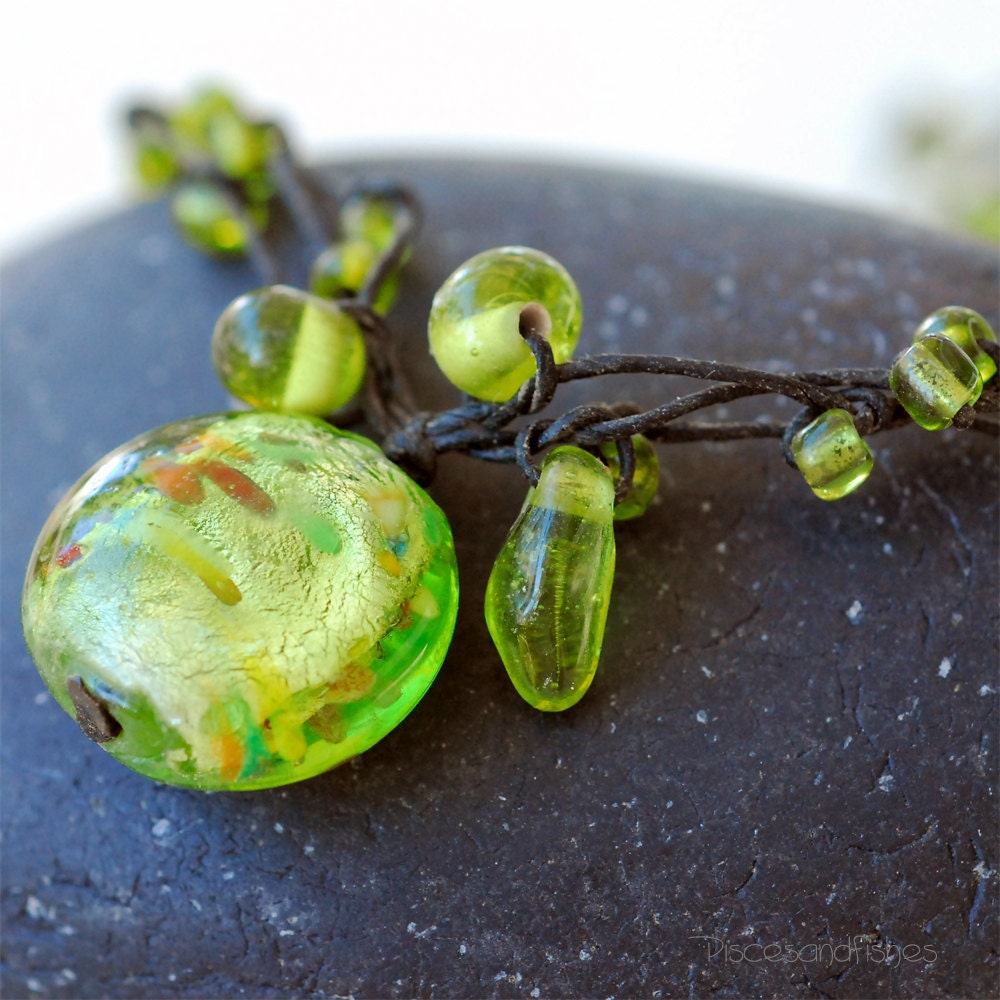 Glass Bead Necklace Peridot Green