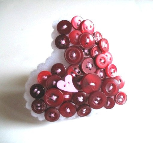 Red Heart Button Brooch Pin