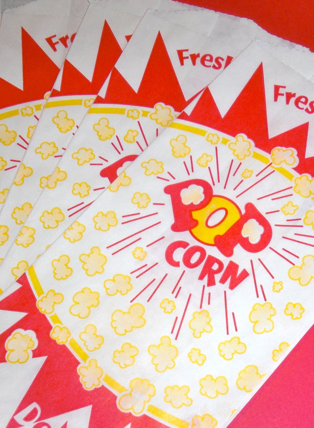 VIntage Inspired Retro Popcorn Bags- Carnival, Birthday, Wedding- 25 Count