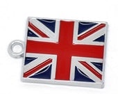 2 UK Flag Charms Silvertone Enamel E03