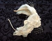 Swan Lake Bridal Feather Headpiece, Wedding Hair Accessories, Feather Fascinator, Birdcage Veil, Bridal Fascinator Headband,  Bridal Hair