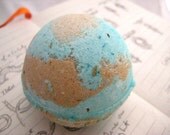 Bay Rum Bath Bomb