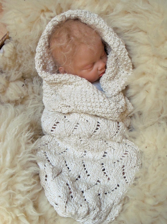 Organic Baby Cocoon, Vanilla Wave Pattern