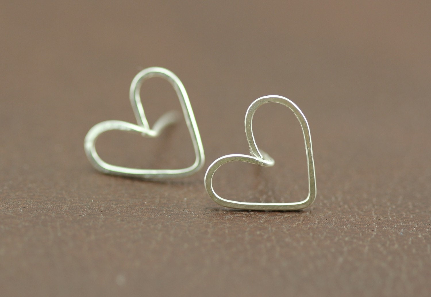Heart Earrings : Silver Plated Wire Bent, Hammered Heart Stud Earrings, Hand Bent, Artisan Tree, Love Earrings