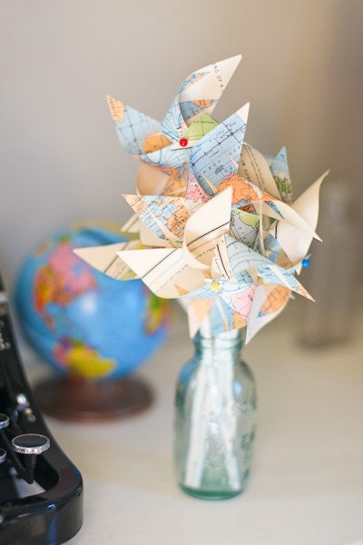 Wedding Vintage Atlas Pinwheels- Repurposed Map Pinwheels - Twirlable