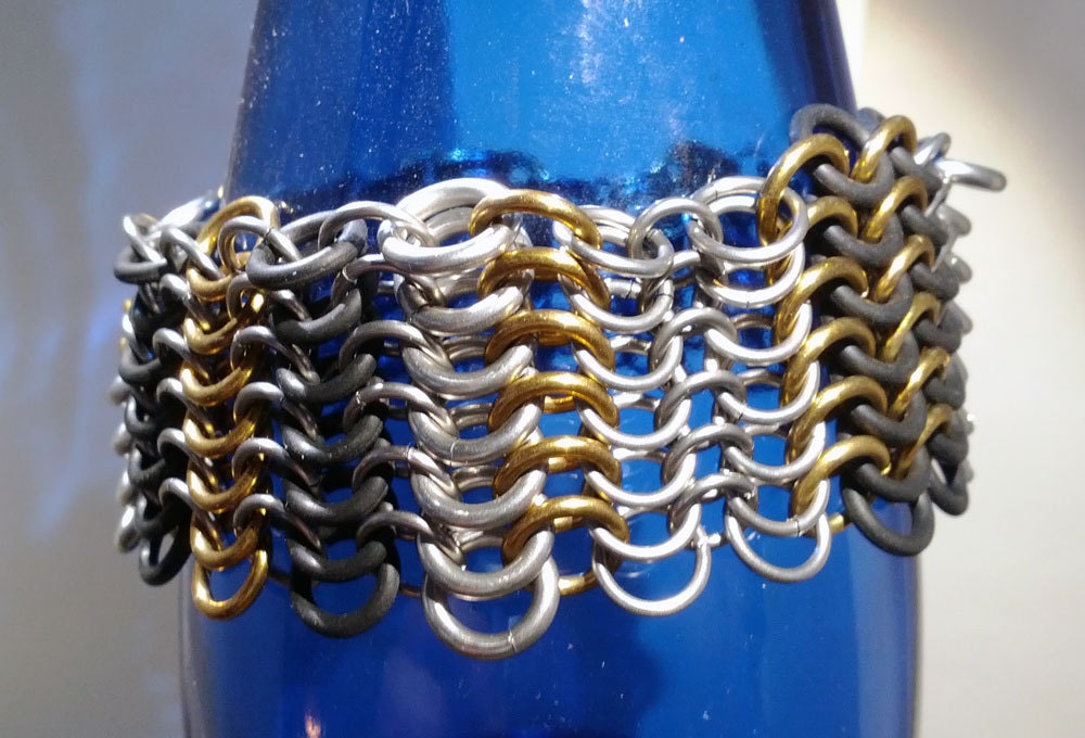 SALE - HOUDINI Chainmaille CUFF Bracelet