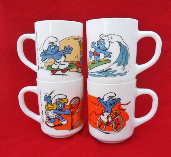 vintage smurfs mugs cups set sport theme peyo arcopal france smurfette skateboard surfing biker tennis kids cartoon