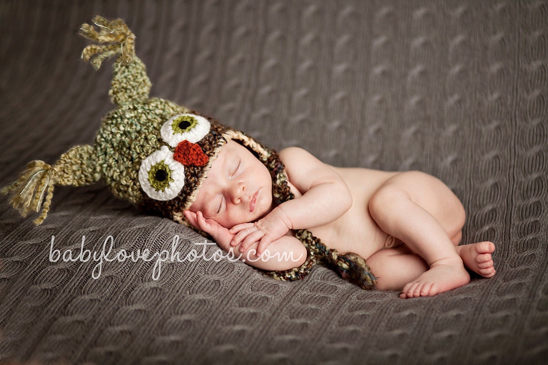READY To SHIP - Owl Hat - Baby Owl Hat - Newborn Owl Hat -Two toned Cute and Soft Earflap - by JoJosBootique