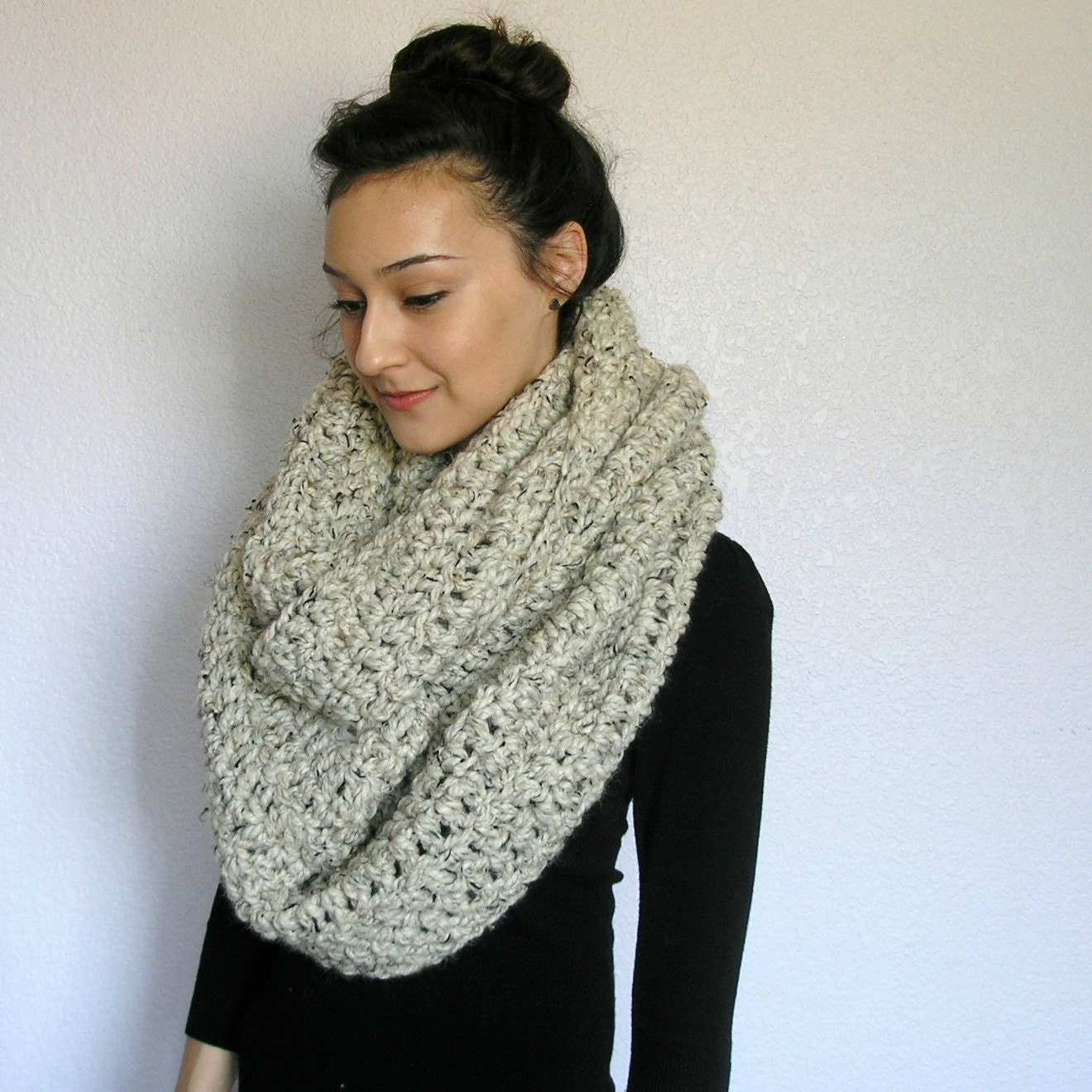 The Strasbourg, chunky infinity scarf - OATMEAL