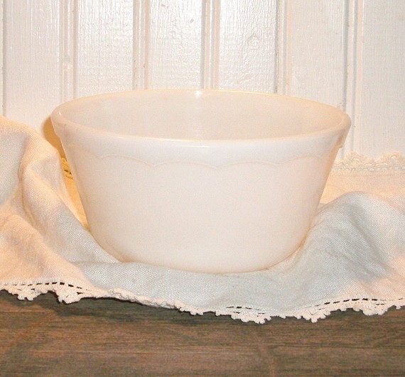 Vintage Milkglass Bowl