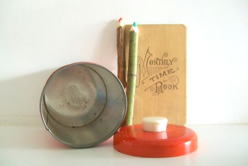 Spring Ransburg Tin