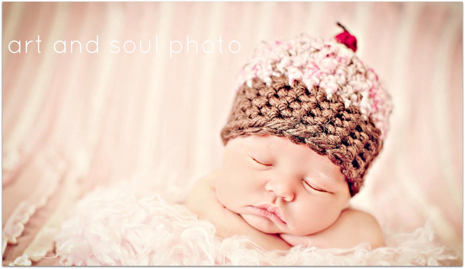 Newborn Baby Girl Photo Prop Cupcake Hat