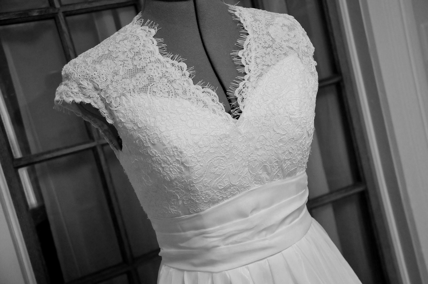 Custom Wedding Gown-Amanda- Elegant V neck Cap sleeves A-line chiffon summer wedding dress-made to order in ivory, blush and champagne