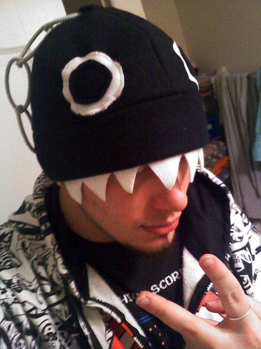 Chain Chomp Cozy Cap Hat