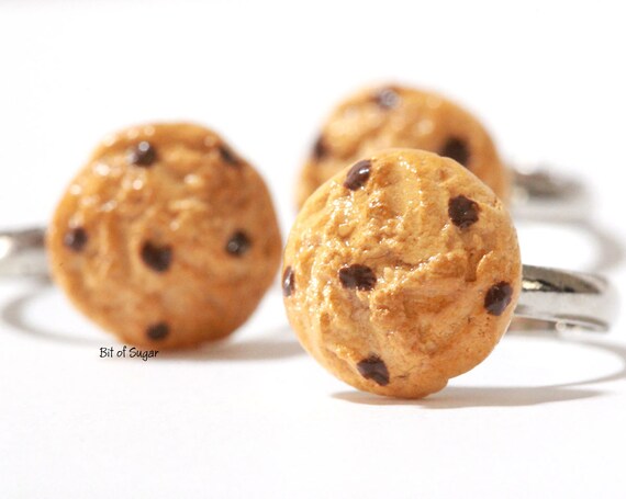 Chocolate Chip Cookie Ring - cute, kawaii fake miniature food jewelry - BitOfSugar