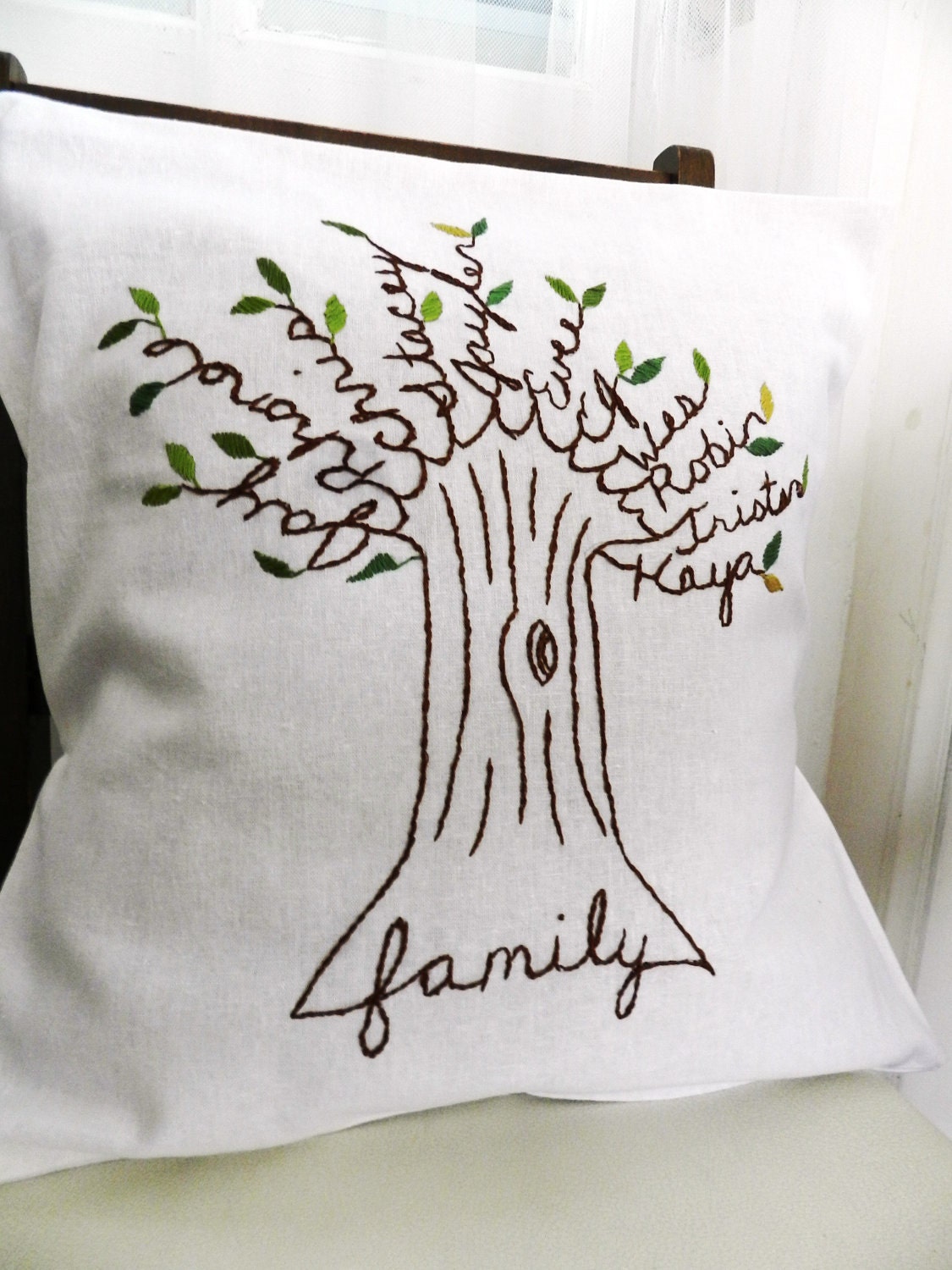 Personalized Family Tree Pillow Cover. White Linen with Shades of GREEN Leaves. Anniversary Gift.
