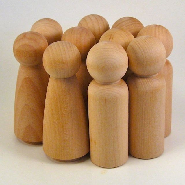 Fifteen Grandmas and Fifteen Grandpas Paint Your Own Wooden Dolls