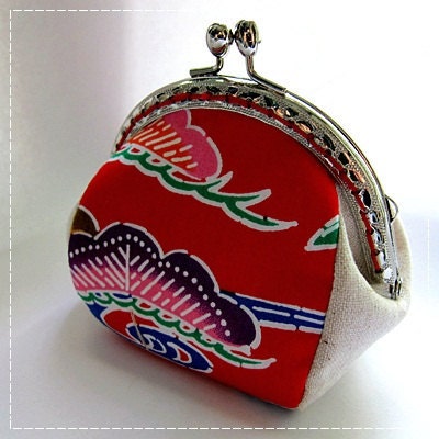 FREE SHIPPING - Handmade Coin Purse Okinawa Red