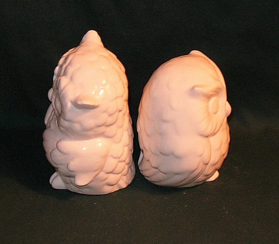 Hootie - Ceramic Owl Figurines Wedding Cake Topper - Classic White