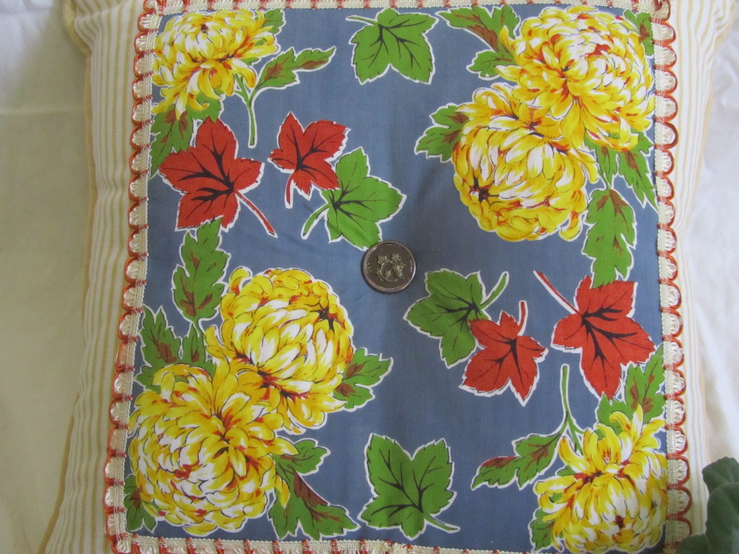 Vintage Mum hanky pillow with insert, housewares, home decor, vintage fabric, repurpose,mum flower, fall