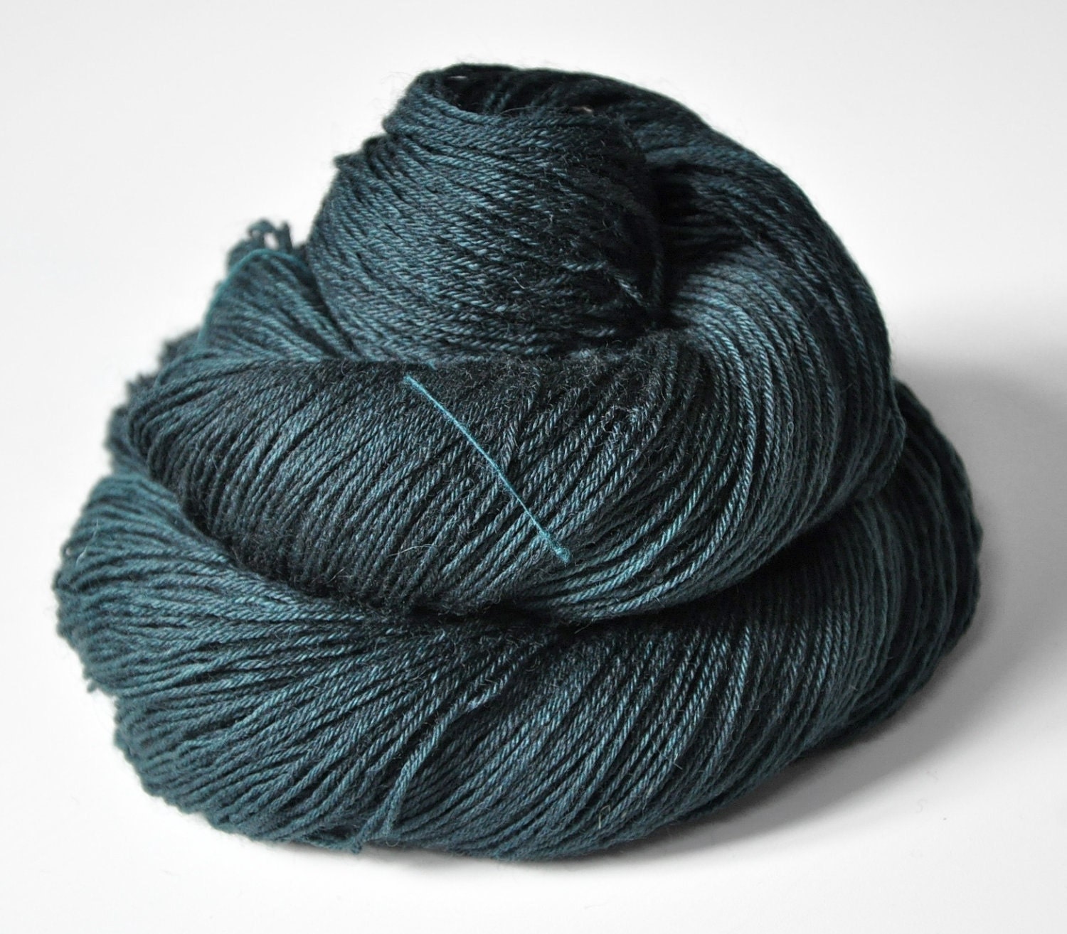 Sloth pushing up the daisies - BFL Sock Yarn superwash