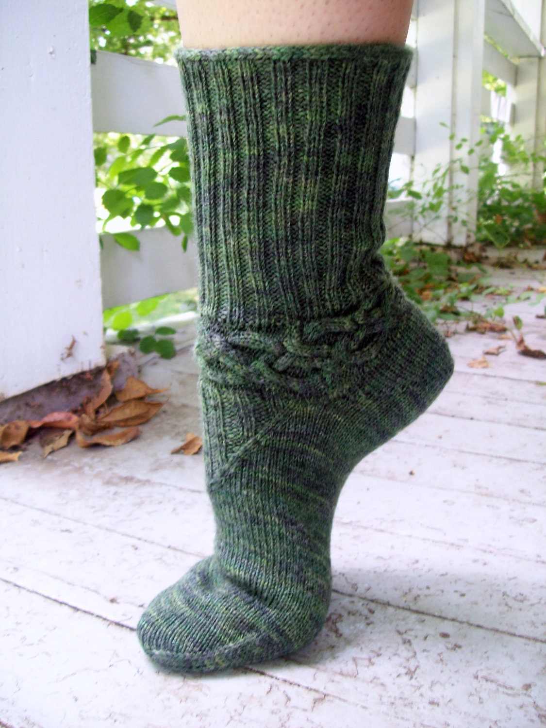 Elphaba's Revenge Socks: PDF Knitting Pattern by The Sexy Knitter