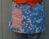 Complementary colors apron, blue, orange, large pocket