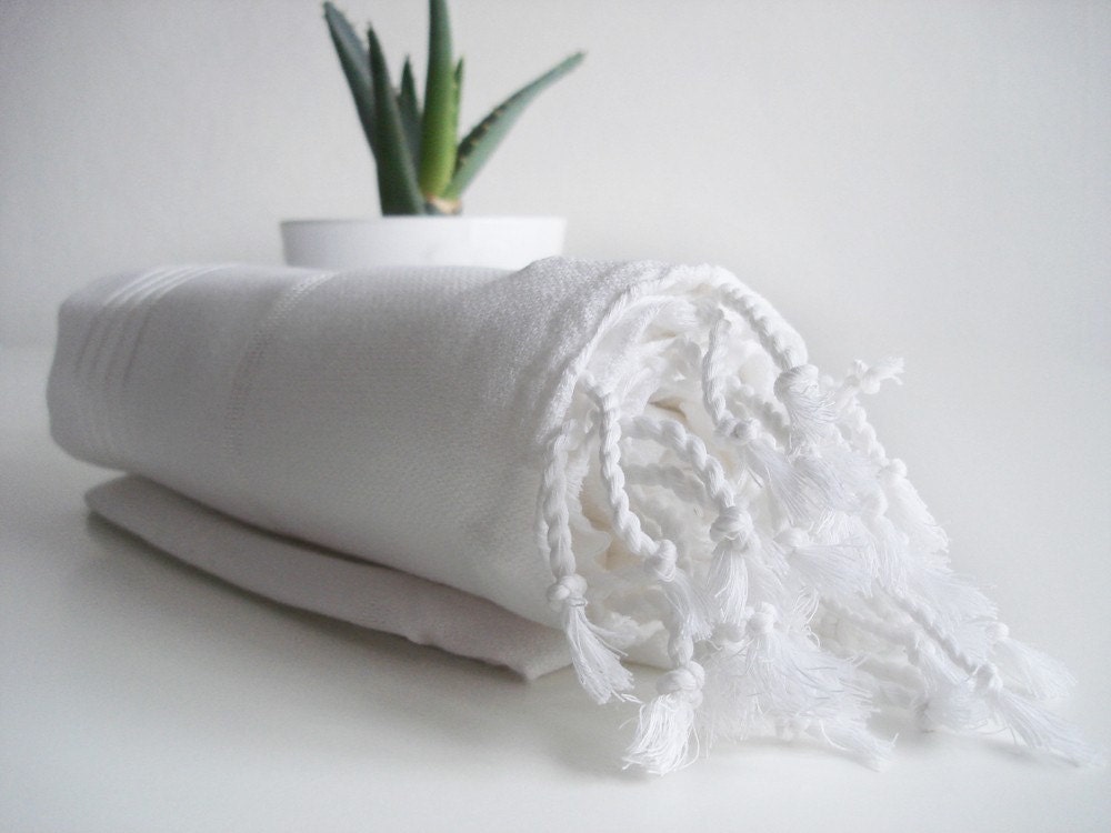 Turkish BATH Towel - Classic Peshtemal - White