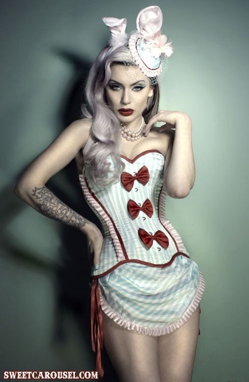 Sweetheart blue stripe corset w/ boxpleats and bows.