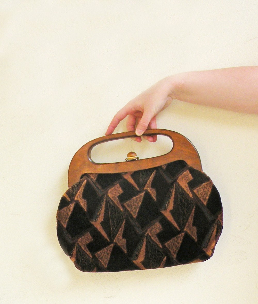Vintage Carpetbag Purse Wood Handles Brown Black Geometric Tribal Clutch Fashion Boho Bag Clasp Purse