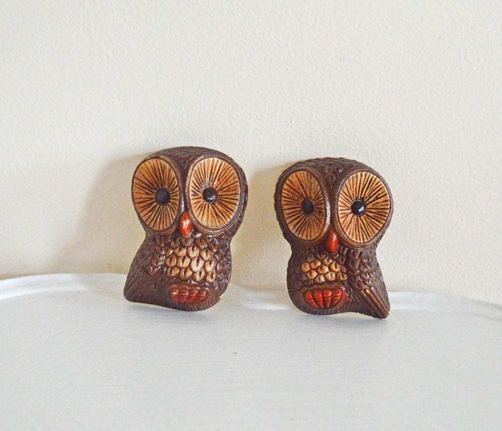 Pair Vintage Owl Plaques Little Foam Craft Woodland Small Bird