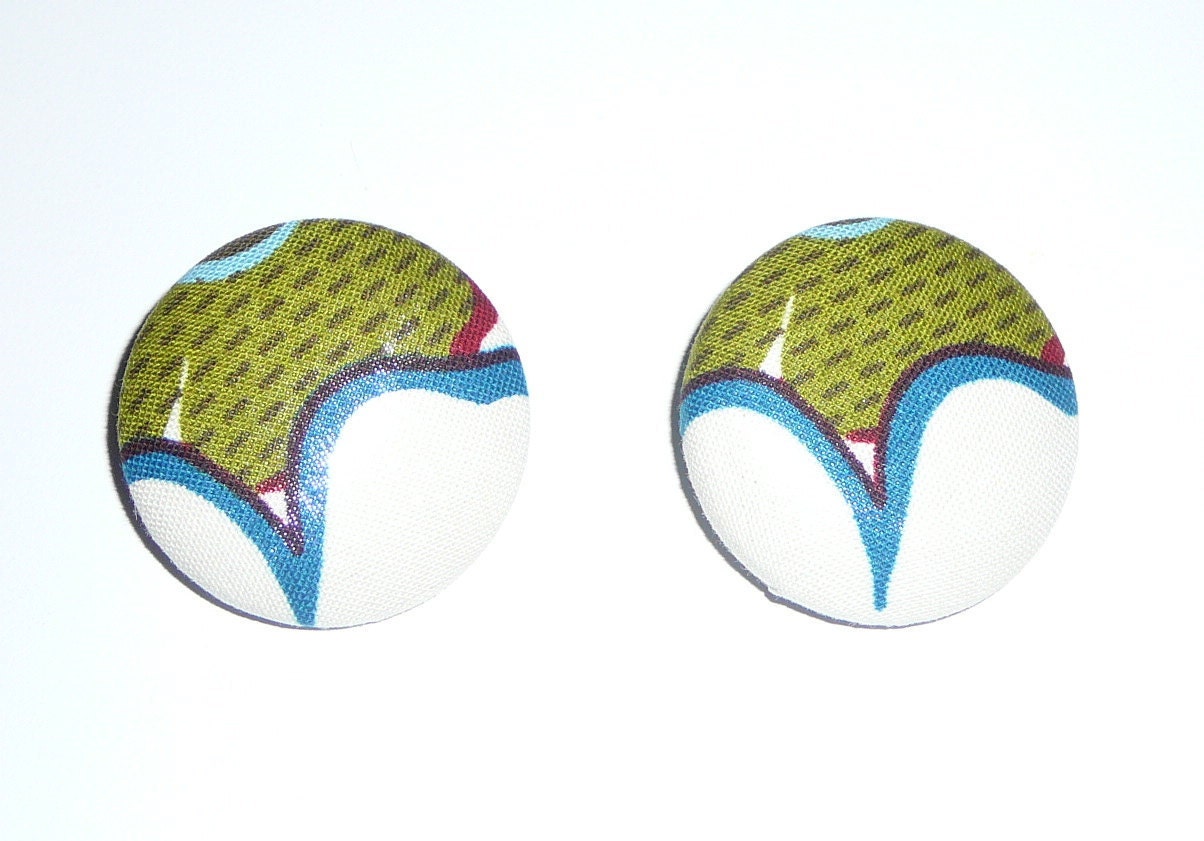 Maya - Button Earrings